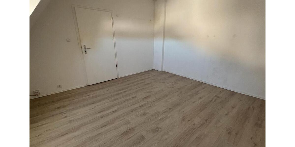Etagenwohnung Hagen Hagen-Nord - 1 Zimmer, 40 m&sup2;, 360&euro; | Angebot:26395398