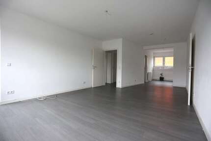 Wohnung zum Mieten in Duisburg 780 € 91 m² 4 zimmer