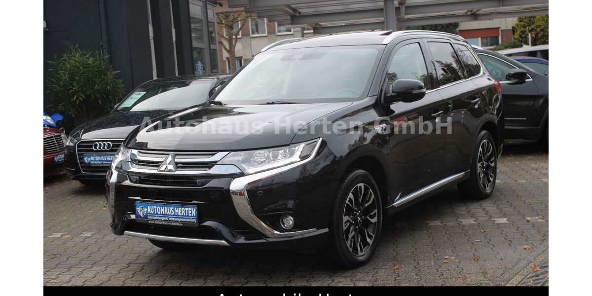Mitsubishi Plug-in Hybrid Outlander 53.000 km 21.900 &euro; Herten 45699