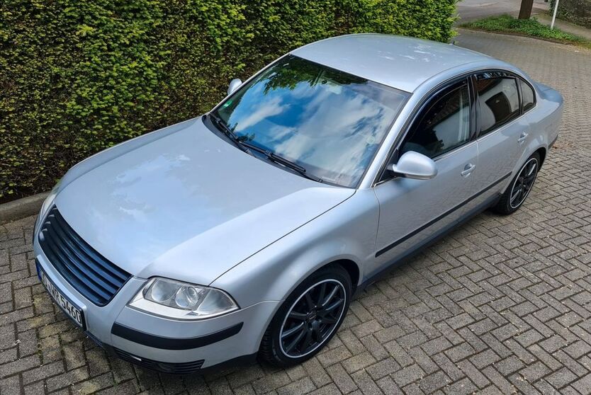 VW Passat 142.000 km 9.500 € Dortmund 44229