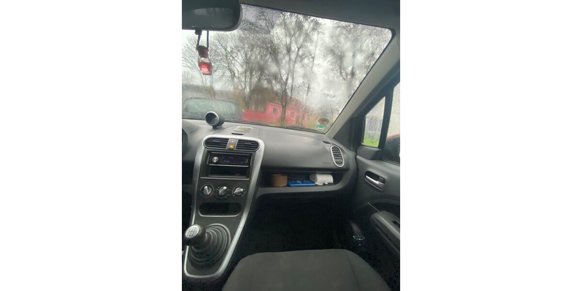 Suzuki Splash 113.345 km 2.600 € Duisburg 47051