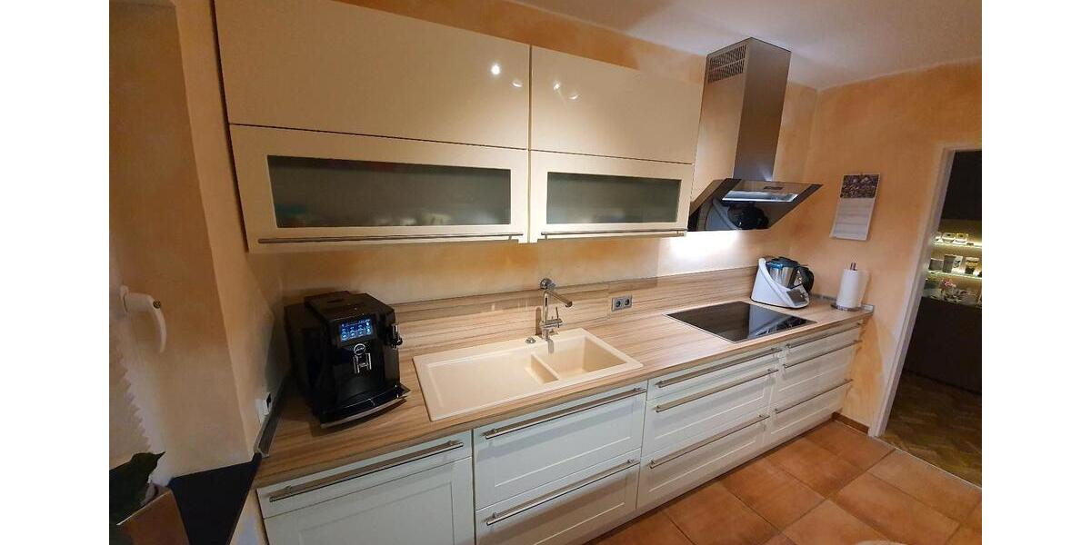 Provisionsfreie ETW in direkter Naturnähe inkl. Küche & Garage 3 zimmer