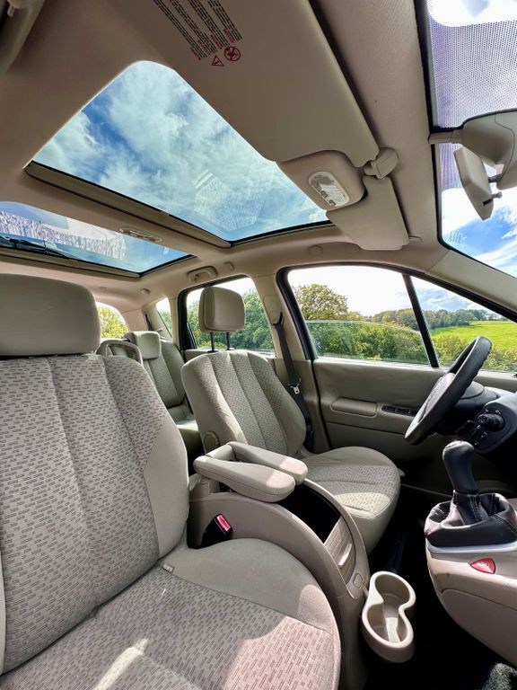 Renault Scenic 159.615 km 2.000 € Hagen 58095