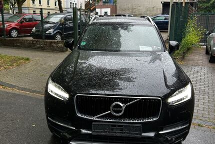 Volvo XC90 312.000 km 17.900 € Gelsenkirchen 45889