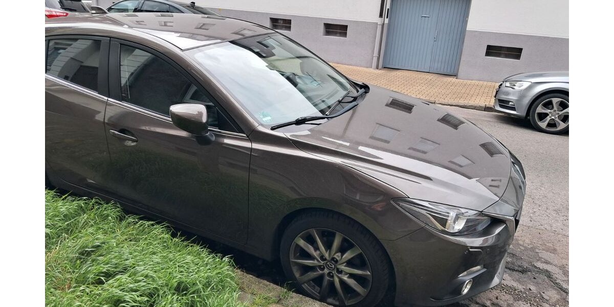Mazda 3 92.550 km 10.000 &euro; Gelsenkirchen 45891