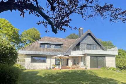 Haus Heiligenhaus-Isenbügel Isenbügel - 7 Zimmer, 236 m&sup2;, 980.000&euro; | Angebot:26402474
