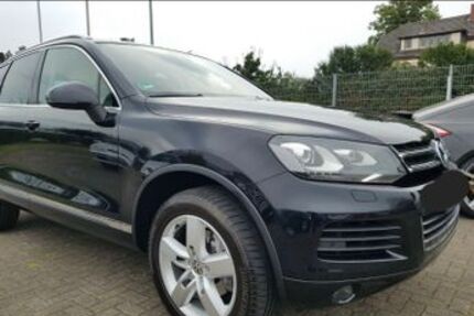 VW Touareg 170.500 km 15.500 € Duisburg 47059
