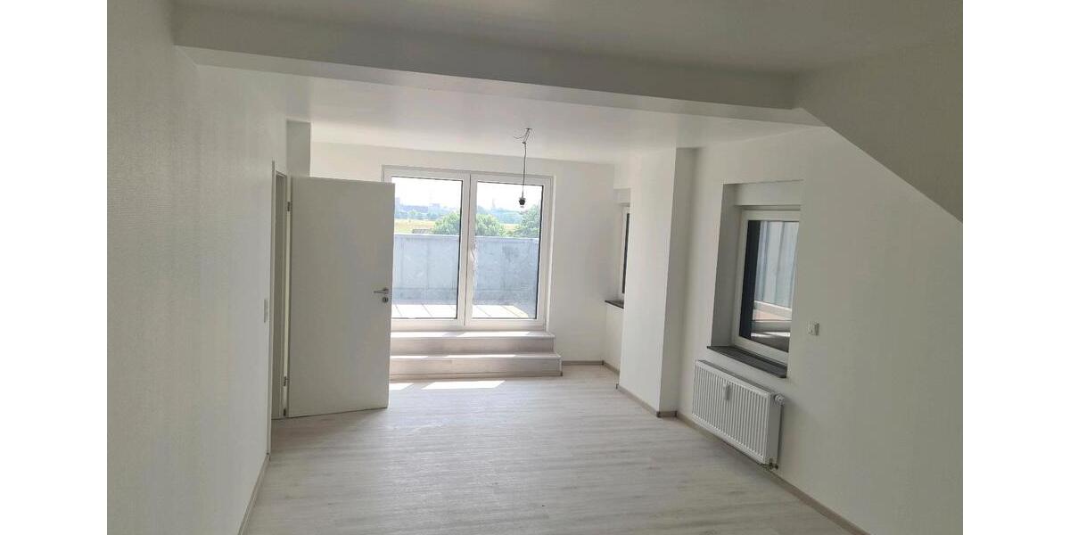 Dachgeschosswohnung mit Terasse 3 zimmer