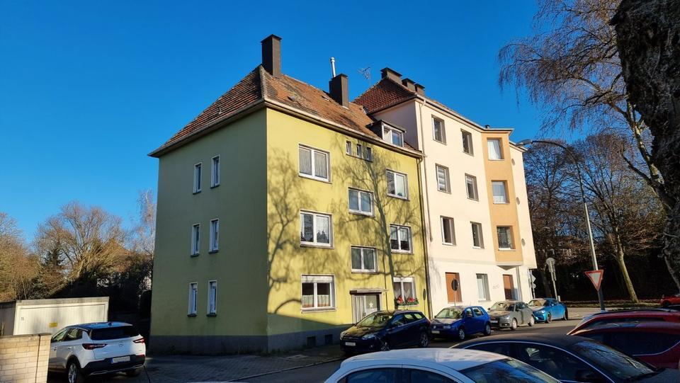 Mehrfamilienhaus – 7 WohnungEN + AUSBAUPOTENZIAL - GARTEN -BOCHUM