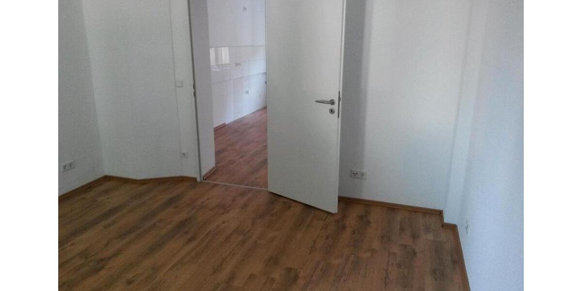Erdgeschoßwohnung Duisburg Hamborn - 2 Zimmer, 62 m&sup2;, 600&euro; | Angebot:25541259