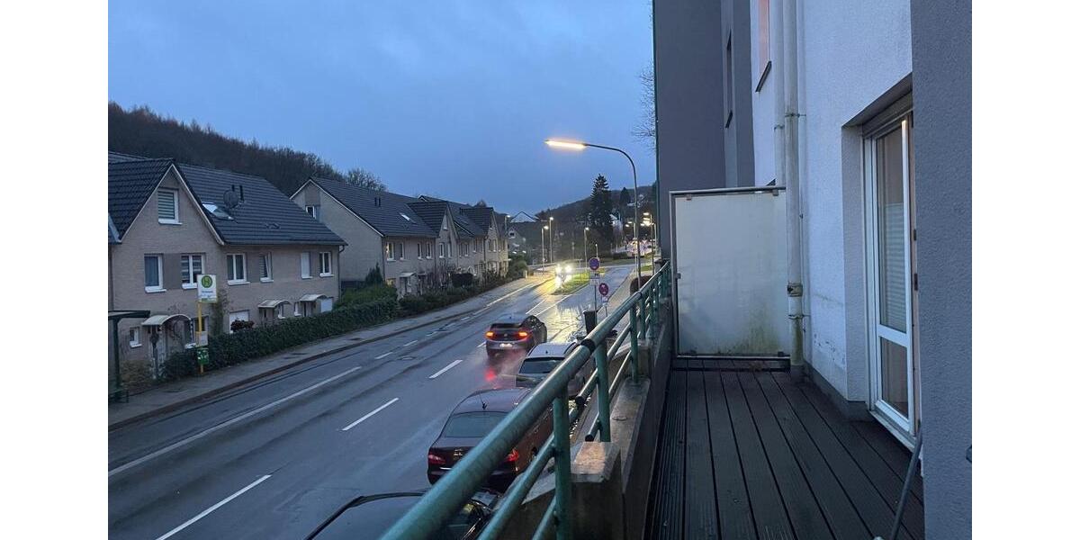 1-Zimmer-Wohnung mit Balkon & EBK in Velbert-Neviges – von privat 1 zimmer