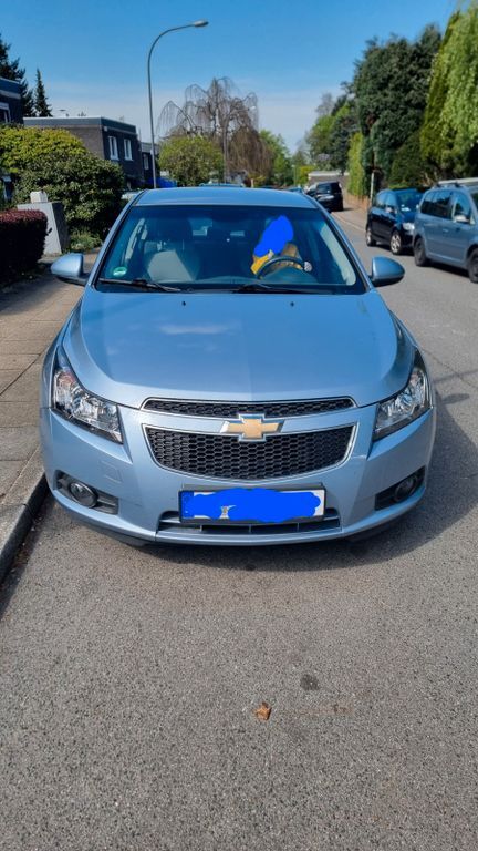 Cruze