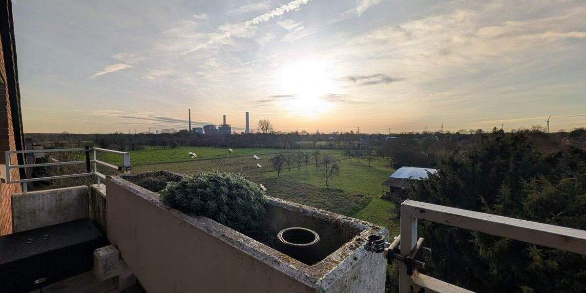 Eigentumswohnung mit Tiefgaragenstellplatz und Loggia in Voerde 2 zimmer