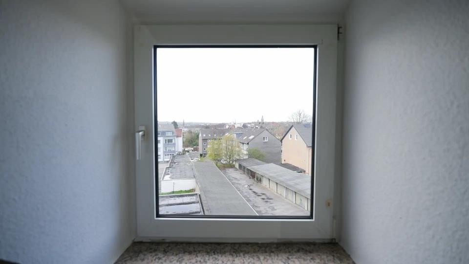 Dachgeschoßwohnung Hattingen - 1 Zimmer, 33 m&sup2;, 400&euro; | Angebot:26130716