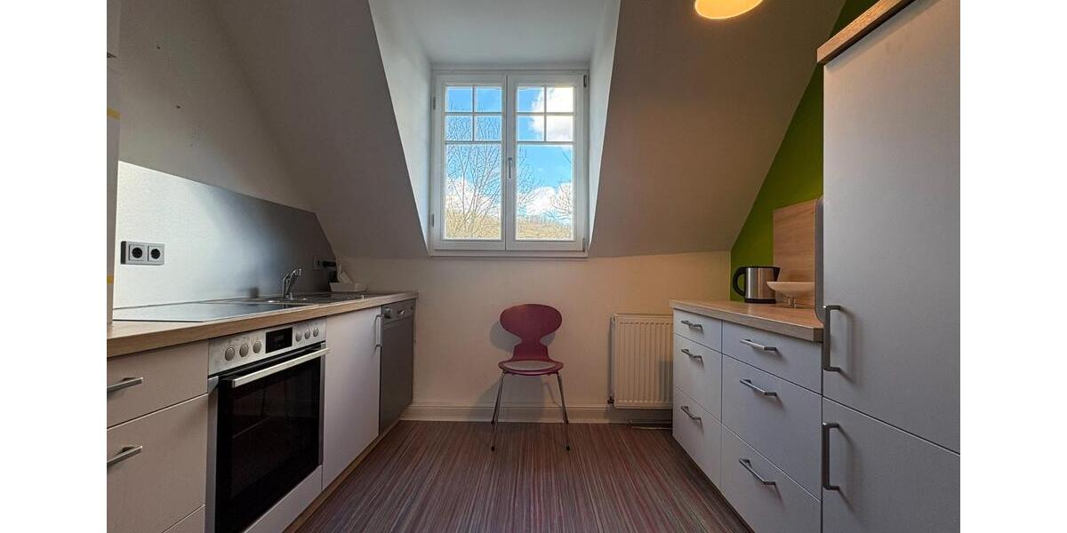 Dachgeschoßwohnung Wuppertal Arrenberg - 4.5 Zimmer, 115 m&sup2;, 1.150&euro; | Angebot:26227580