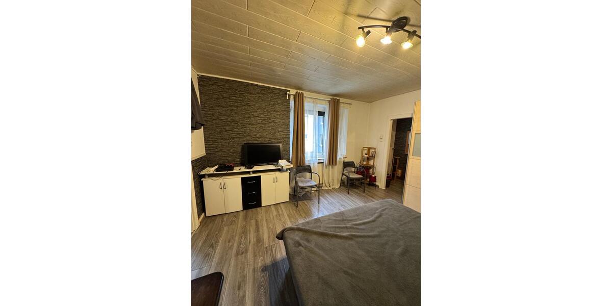 Etagenwohnung Duisburg Essenberg - 2 Zimmer, 55 m&sup2;, 400&euro; | Angebot:26096484