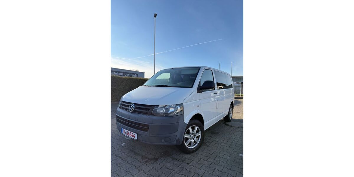 VW T5 Transporter 320.000 km 7.200 &euro; Wuppertal 42329