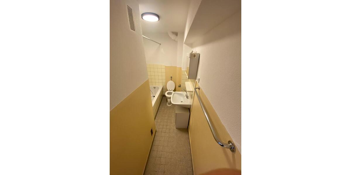 Etagenwohnung Essen Stadtbezirk III - 1 Zimmer, 43 m&sup2;, 430&euro; | Angebot:26370054