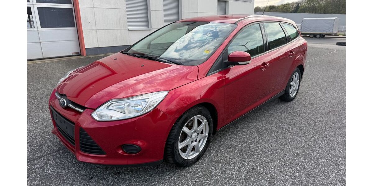 Ford Focus 261.000 km 1.998 &euro; Marl 45772