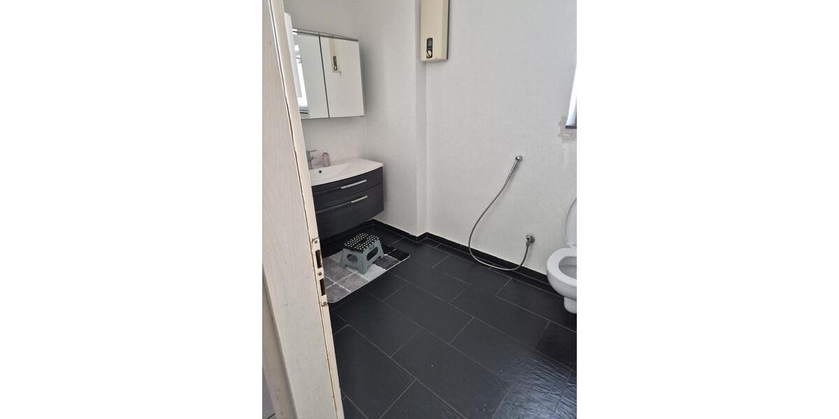 Etagenwohnung Bochum Bochum-Mitte - 3 Zimmer, 85 m&sup2;, 157.000&euro; | Angebot:26897163