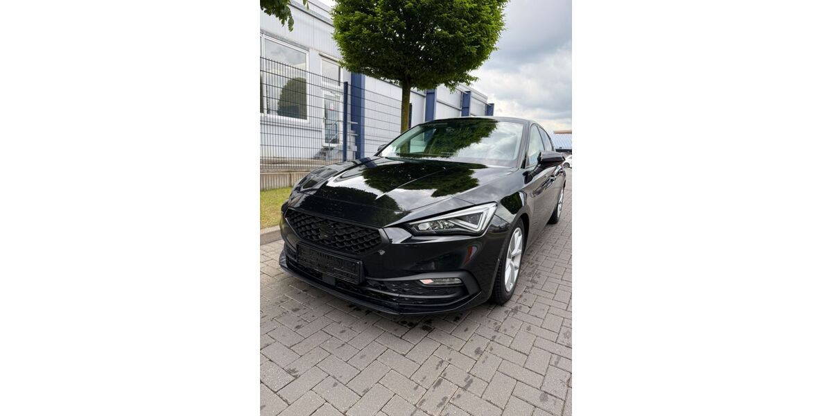 Seat Leon 90.500 km 14.800 &euro; Bochum 44795