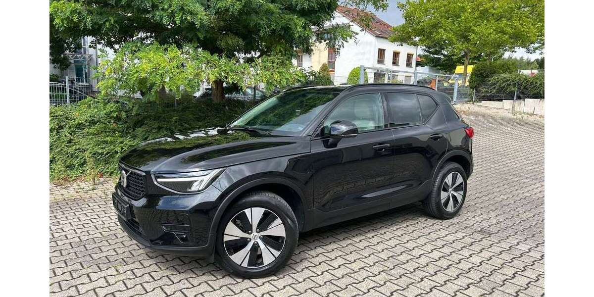 Volvo XC40 11.000 km 34.880 &euro; Dortmund 44269