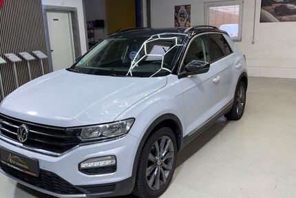 VW T-Roc 86.370 km 18.999 € Wuppertal 42327