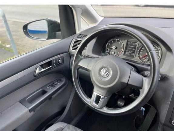 VW Touran 144.569 km 9.000 € Essen 45136