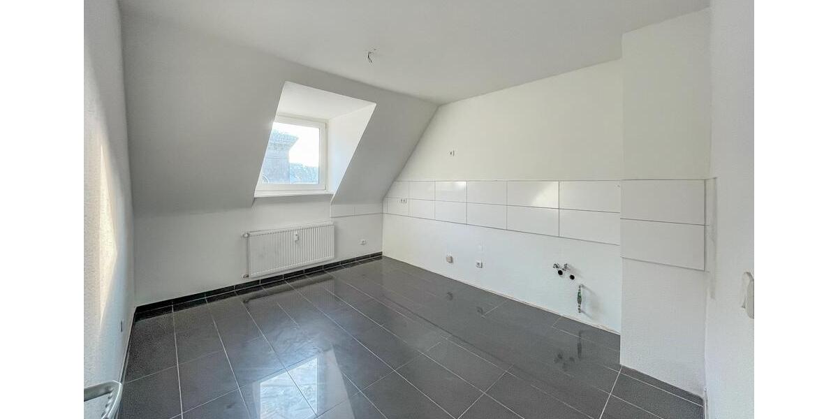 Dachgeschoßwohnung Witten - 3.5 Zimmer, 62 m&sup2;, 590&euro; | Angebot:26192326