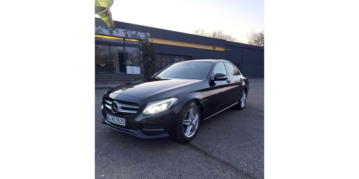 Mercedes-Benz C 250 134.000 km 19.200 &euro; Dortmund 44145