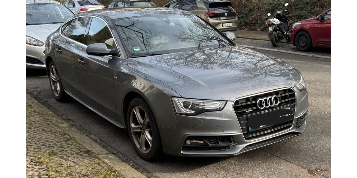 Audi A5 143.000 km 15.000 &euro; Bochum 44789