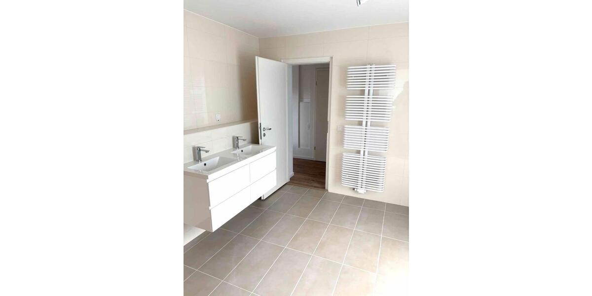 Villa Wuppertal Arrenberg - 6 Zimmer, 282 m&sup2;, 895.000&euro; | Angebot:26943866