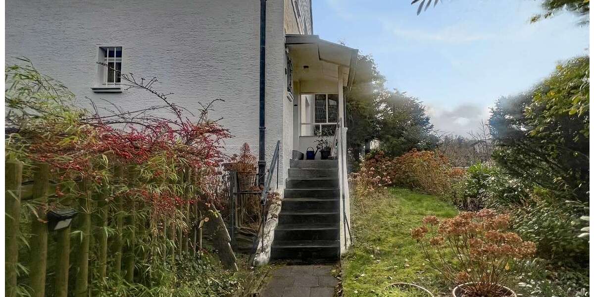 Haus zum Mieten in Essen 1.300 € 100 m² 5 zimmer