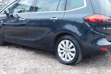 Opel Zafira 204.483 km 3.699 &euro; Mülheim 45473