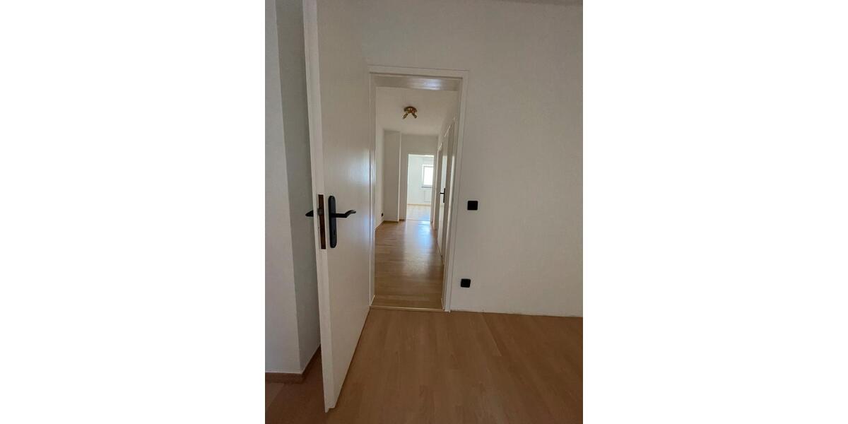 Erdgeschoßwohnung Gelsenkirchen Resse - 3 Zimmer, 87 m&sup2;, 750&euro; | Angebot:26301220