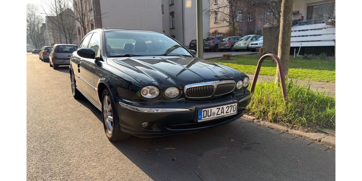 Jaguar X-Type 136.000 km 3.400 &euro; Duisburg 47177