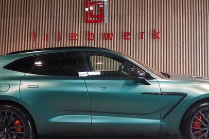 Aston Martin DBX 36.000 km 124.941 &euro; Duisburg 47228