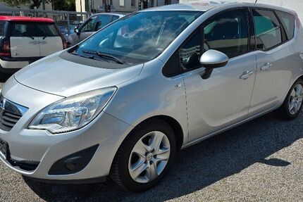 Opel Meriva 90.000 km 4.999 &euro; Dortmund 44145