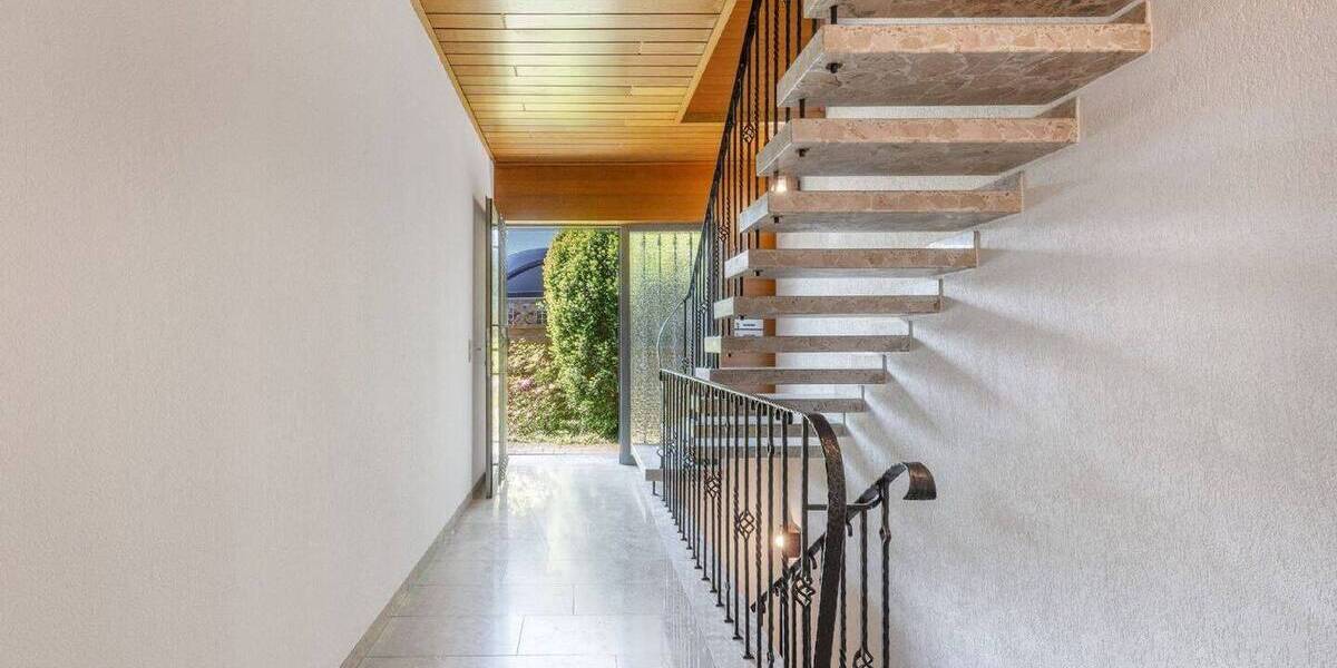 Mehrfamilienhaus, Wohnhaus Heiligenhaus Isenbügel - 6 Zimmer, 185 m&sup2;, 698.000&euro; | Angebot:20425480