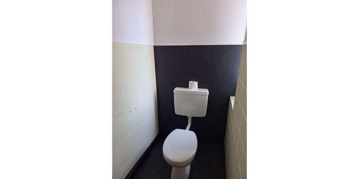 Etagenwohnung Bochum Ehrenfeld - 4 Zimmer, 166 m&sup2;, 1.530&euro; | Angebot:25601024