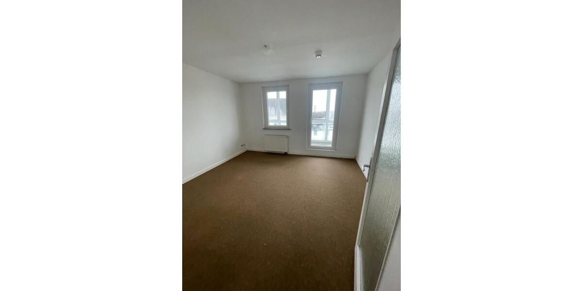 Etagenwohnung Oberhausen - 3 Zimmer, 71 m&sup2;, 546&euro; | Angebot:26380993