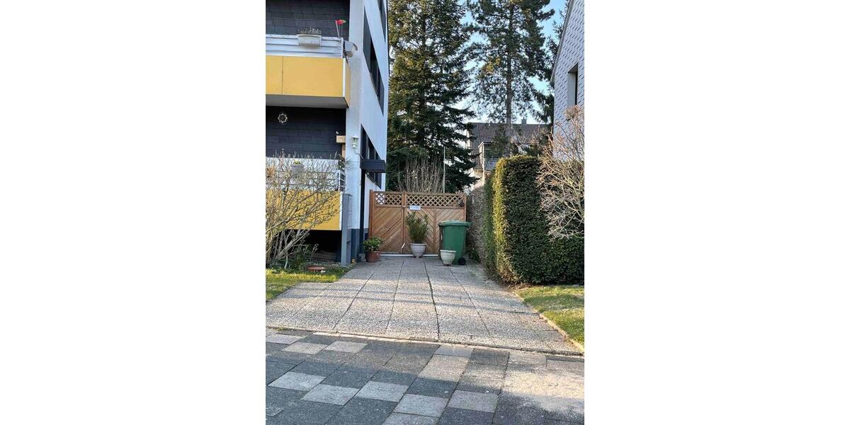 Dachgeschoßwohnung Mülheim an der Ruhr Broich - 3.5 Zimmer, 70 m&sup2;, 216.000&euro; | Angebot:27083468