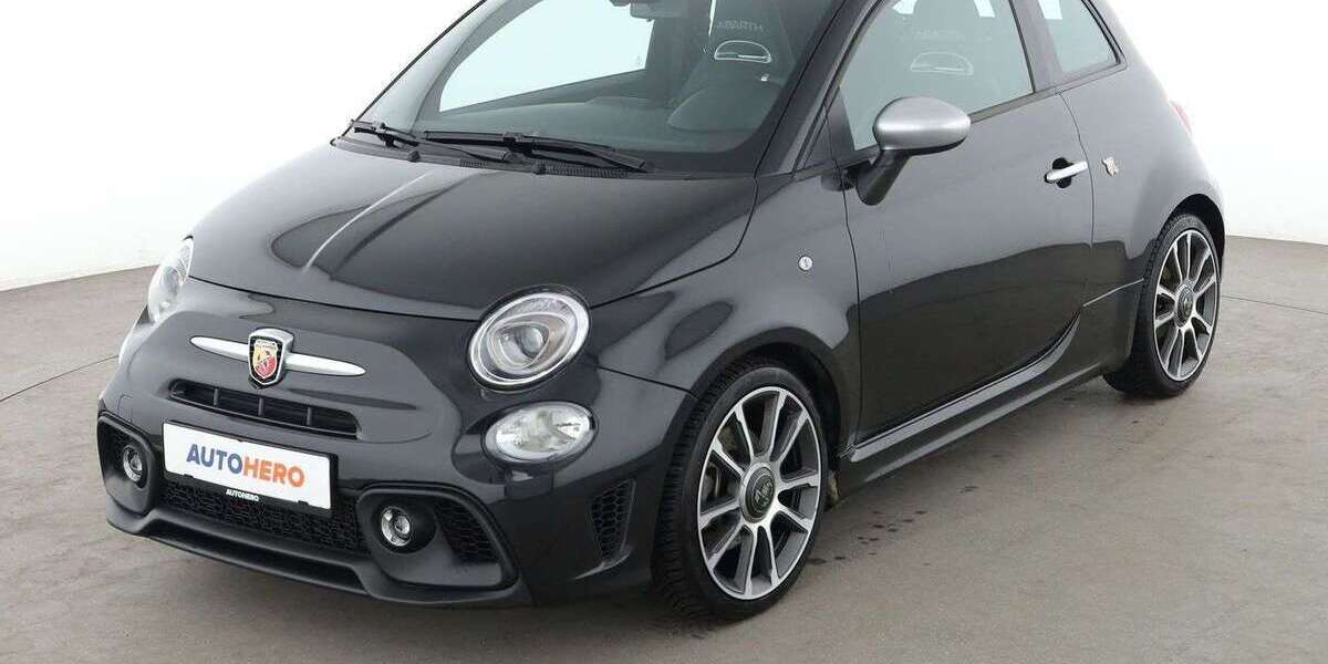 Abarth 595C 16.623 km 23.820 € Essen 45141