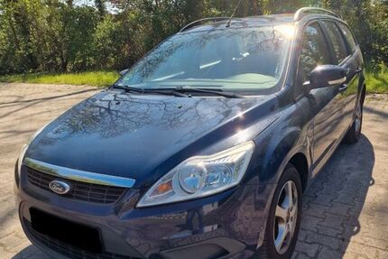Ford Focus 180.000 km 3.500 &euro; Ratingen 40880