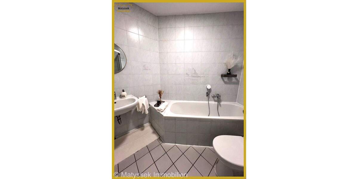 Etagenwohnung Dortmund Löttringhausen - 4 Zimmer, 93 m&sup2;, 289.000&euro; | Angebot:25094688