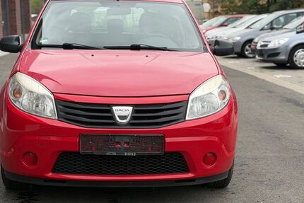 Dacia Sandero 215.180 km 1.000 &euro; Essen 45145