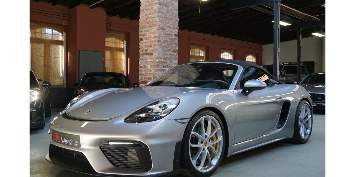 Porsche Boxster Spyder PCCB 918 PDLS+ Approved Bose 7.890 km 118.900 € Wuppertal 42327
