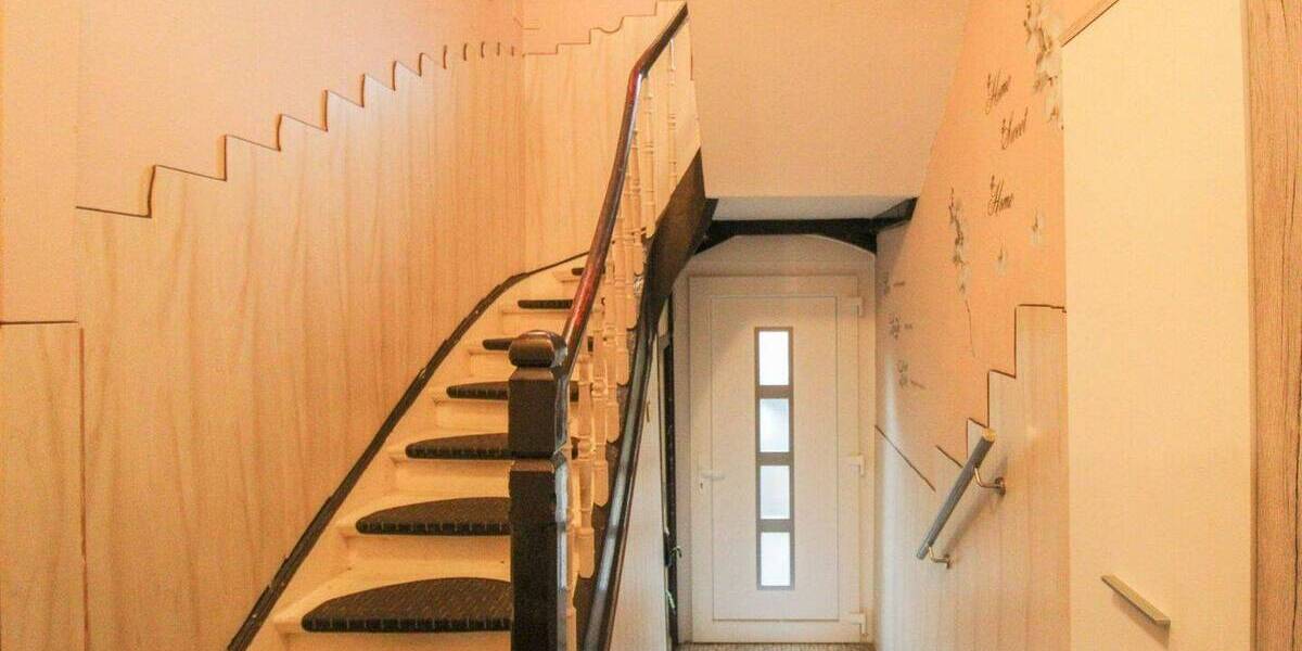 Doppelhaushälfte Duisburg Hochemmerich - 5 Zimmer, 100 m&sup2;, 249.000&euro; | Angebot:26359391