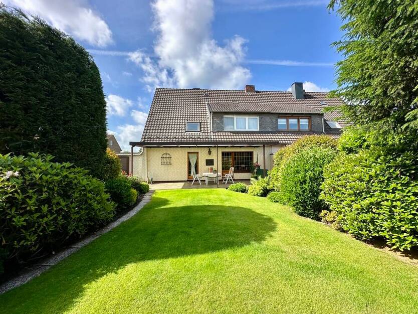 Ihr neues Zuhause in Duisburg-Rheinhausen! Einfamilienhaus sucht neue Eigentümer 7 zimmer