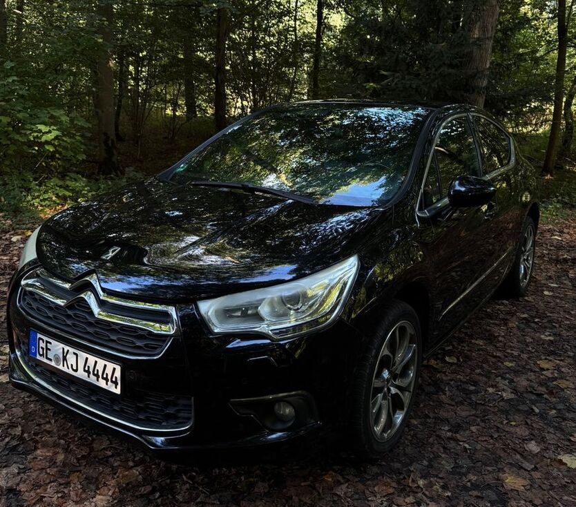 DS4